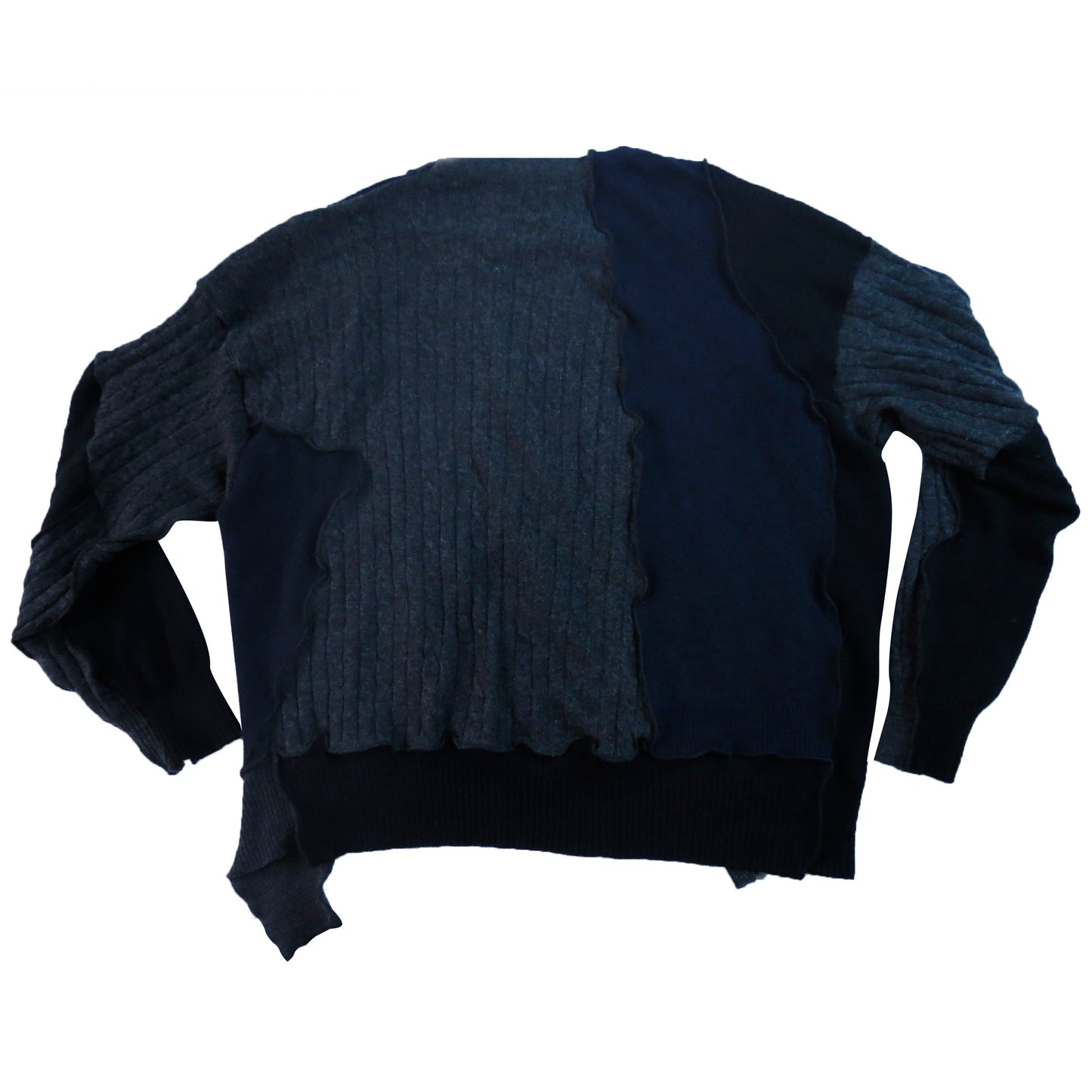 MAX SWEATER